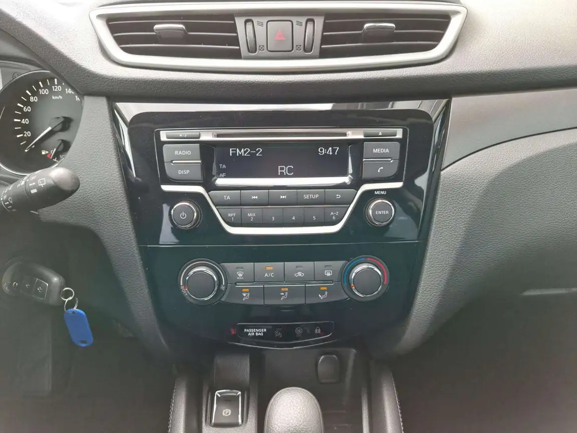 NISSAN QASHQAI
