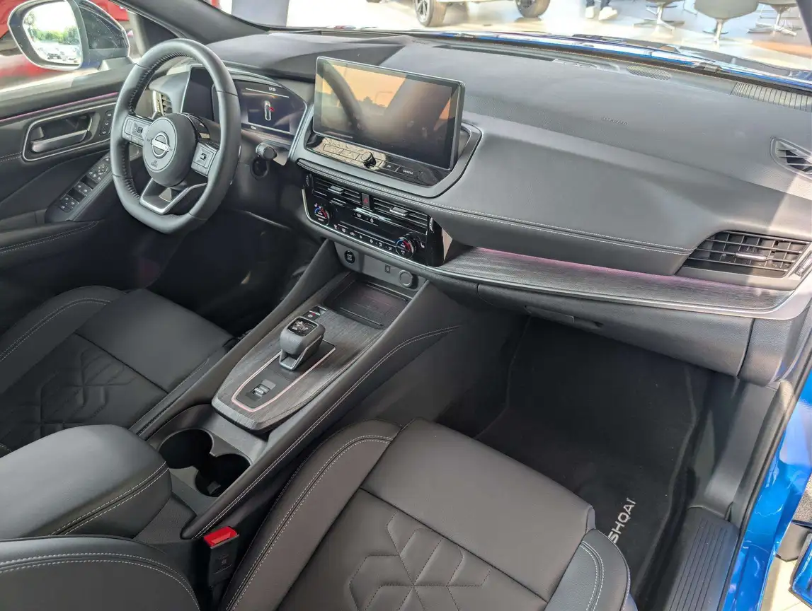 NISSAN QASHQAI