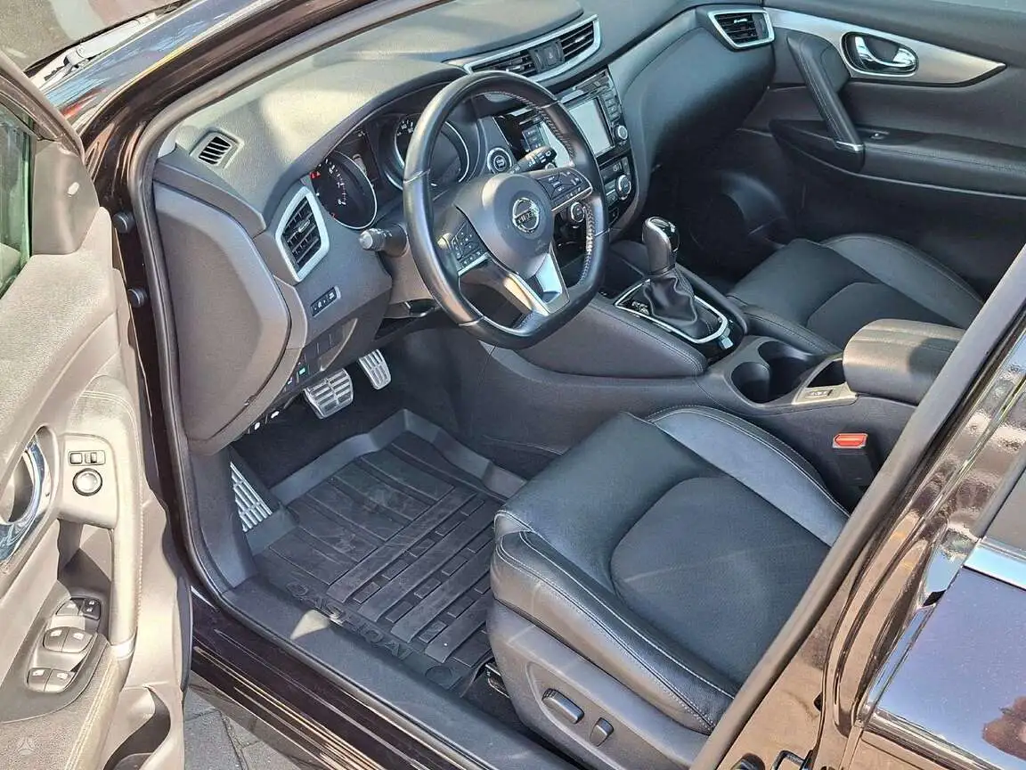 NISSAN QASHQAI