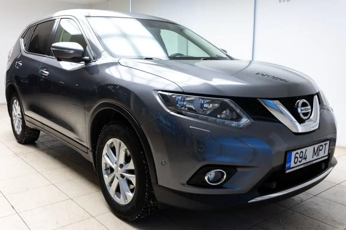 NISSAN X-TRAIL