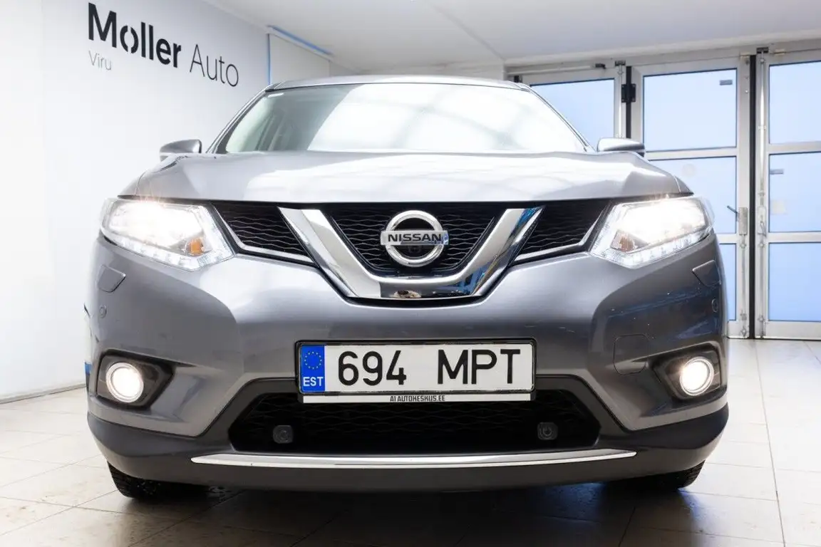 NISSAN X-TRAIL