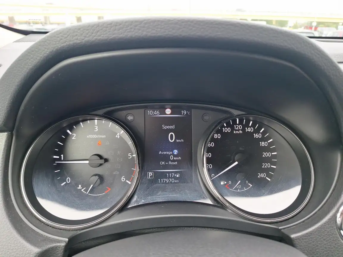 NISSAN X-TRAIL