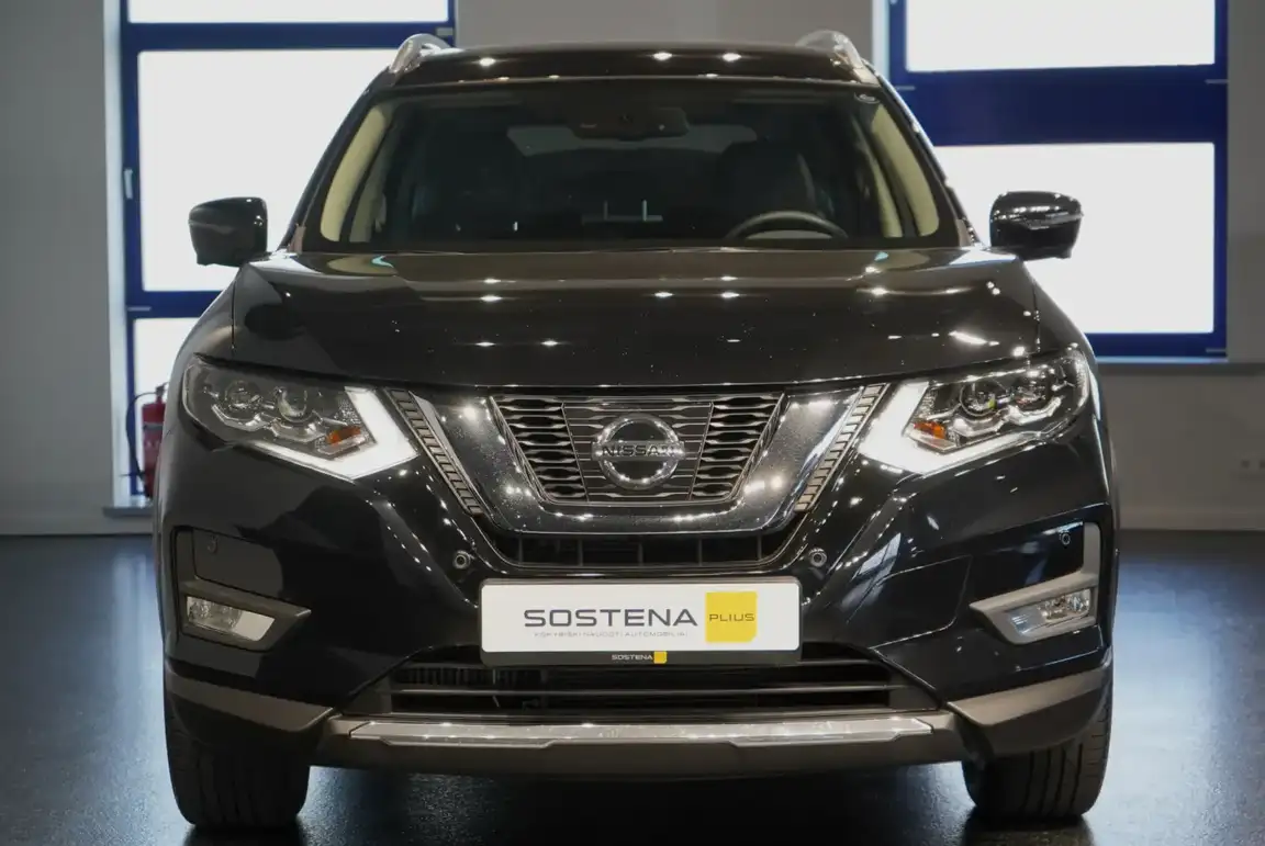 NISSAN X-TRAIL