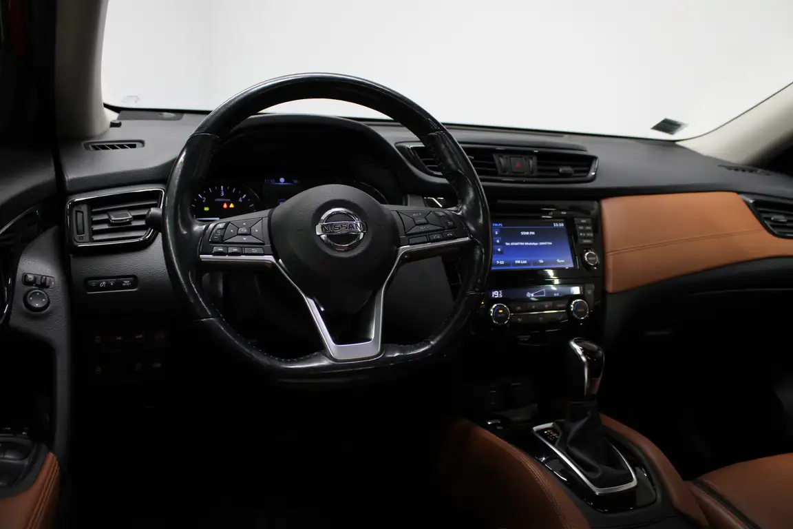 NISSAN X-TRAIL