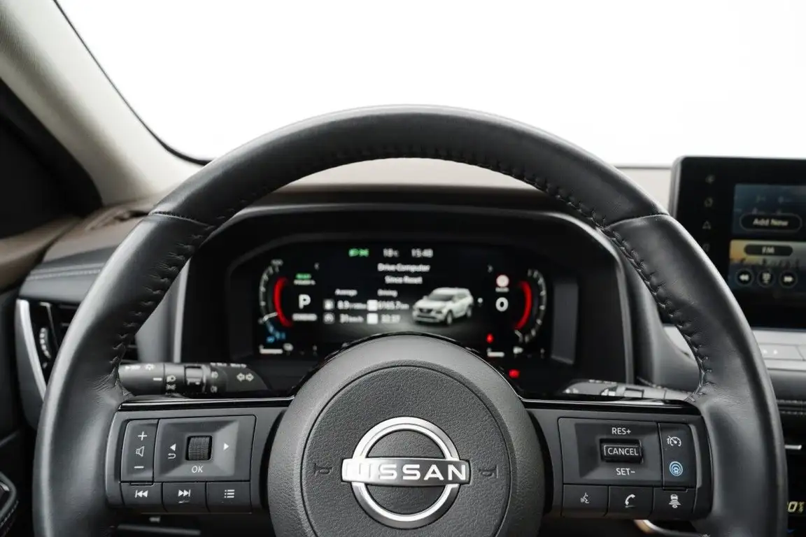 NISSAN X-TRAIL