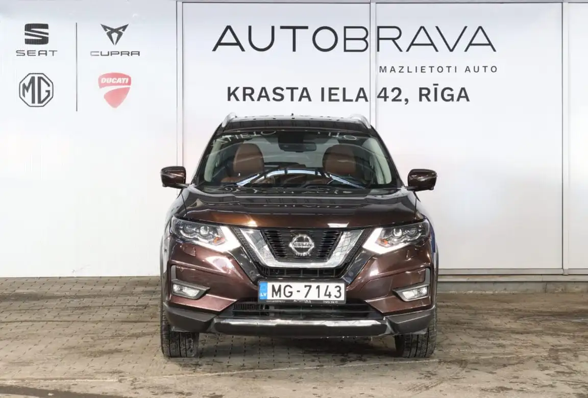 NISSAN X-TRAIL