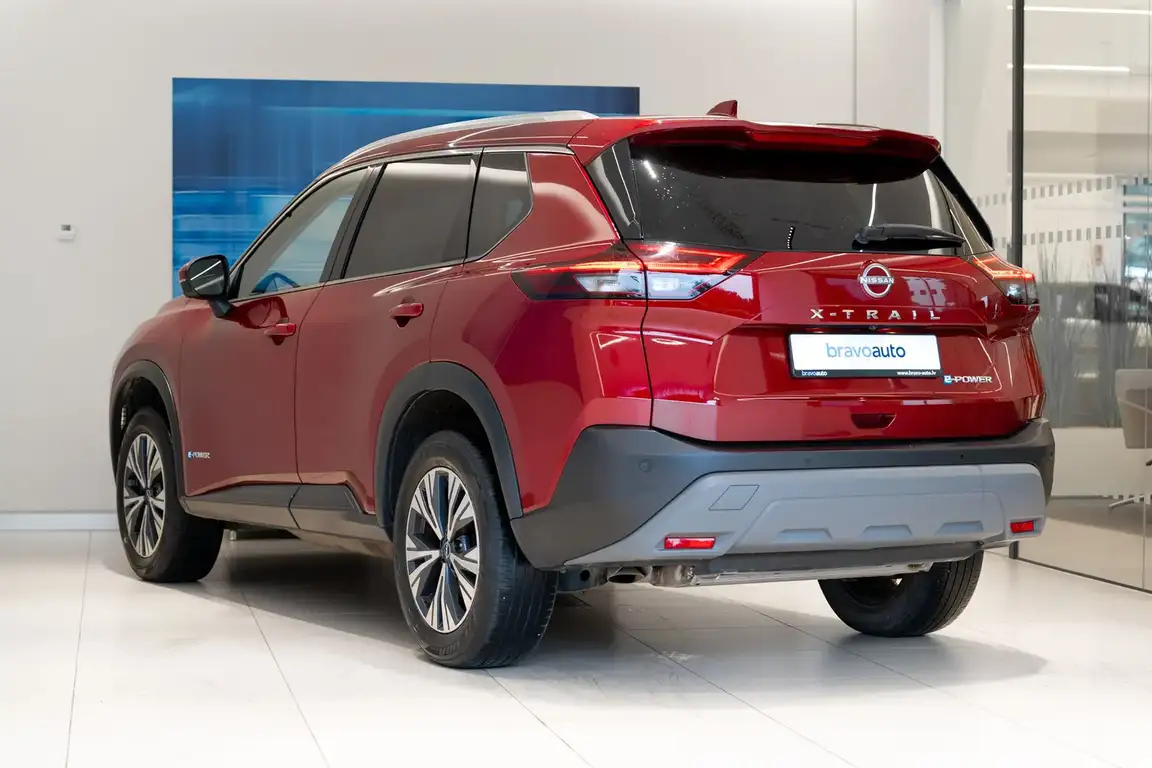 NISSAN X-TRAIL