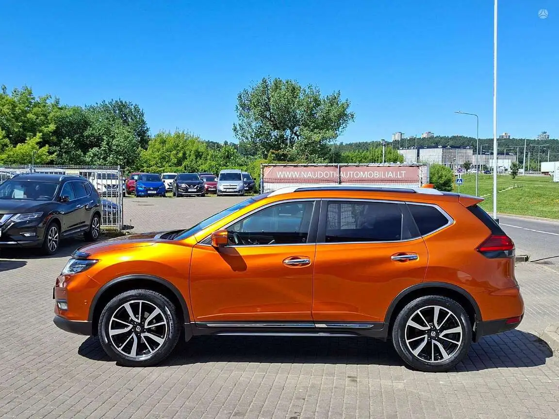 NISSAN X-TRAIL