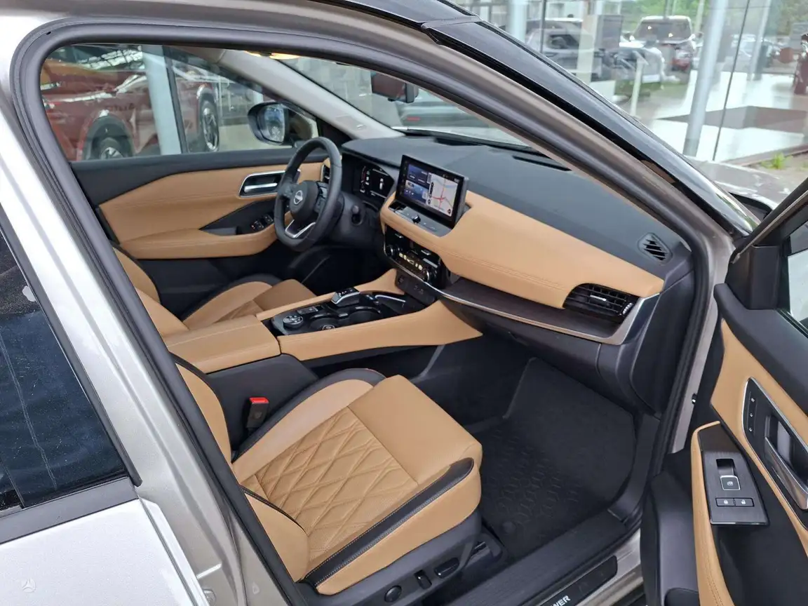 NISSAN X-TRAIL