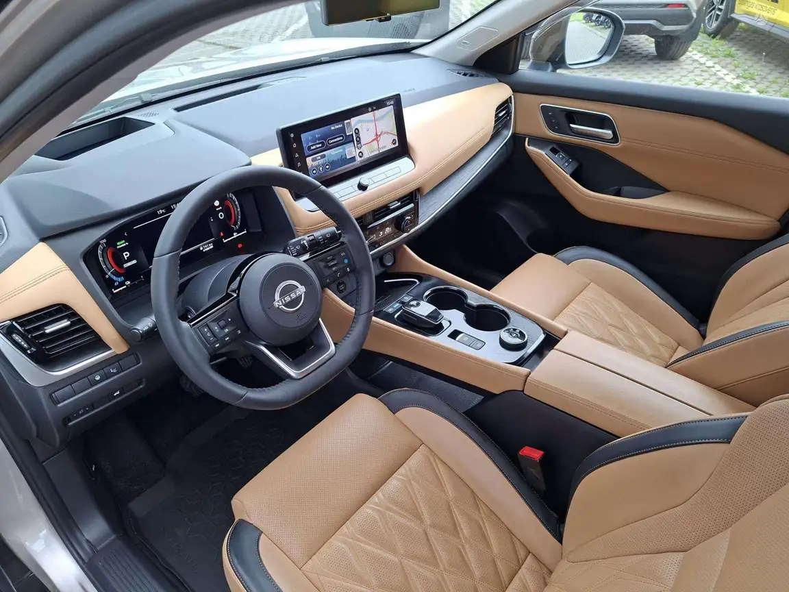 NISSAN X-TRAIL