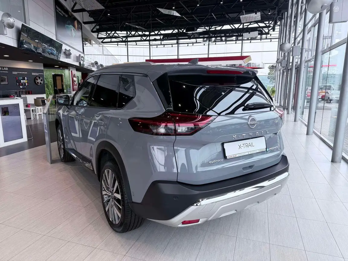 NISSAN X-TRAIL