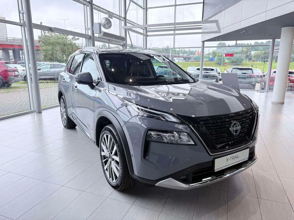 NISSAN X-TRAIL