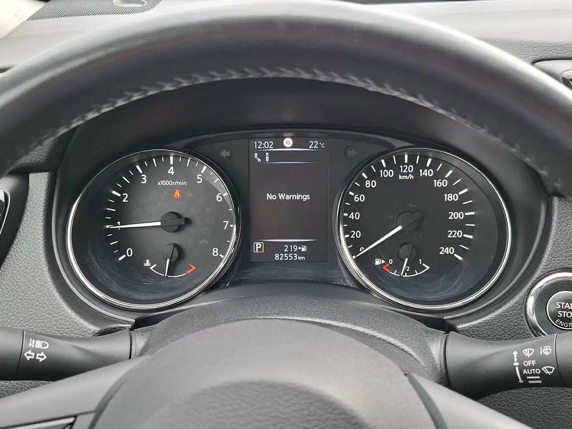 NISSAN X-TRAIL