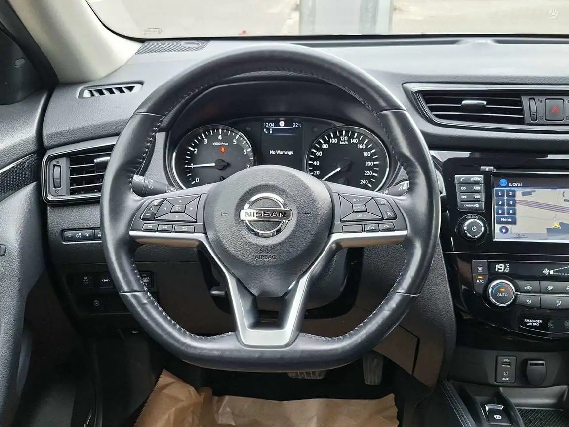 NISSAN X-TRAIL