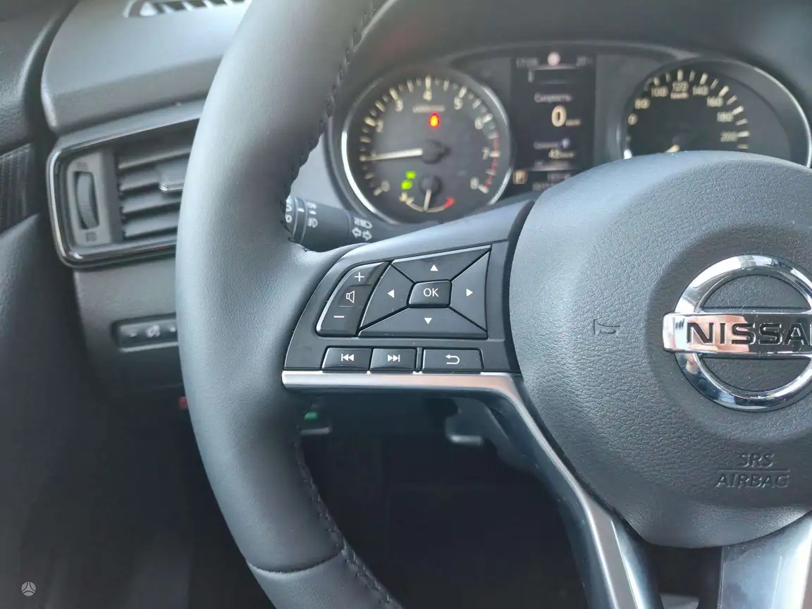 NISSAN X-TRAIL