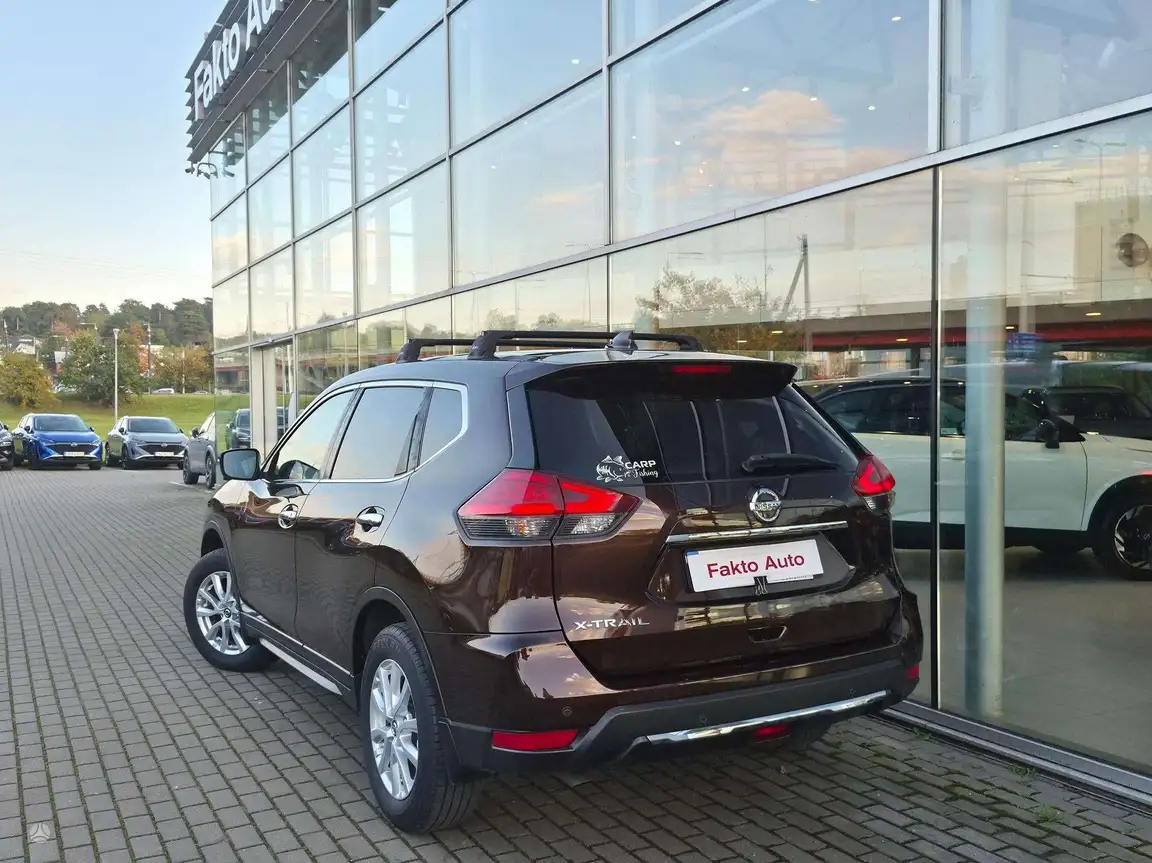 NISSAN X-TRAIL