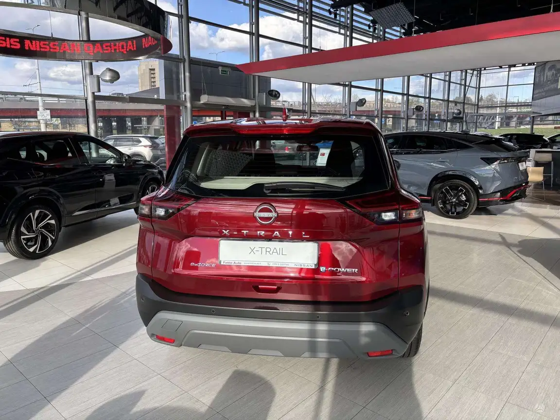 NISSAN X-TRAIL