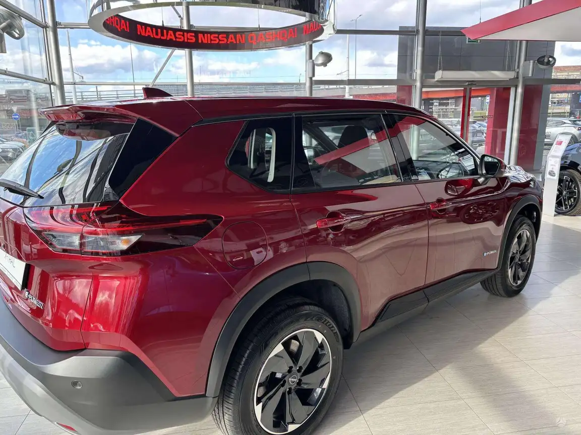 NISSAN X-TRAIL
