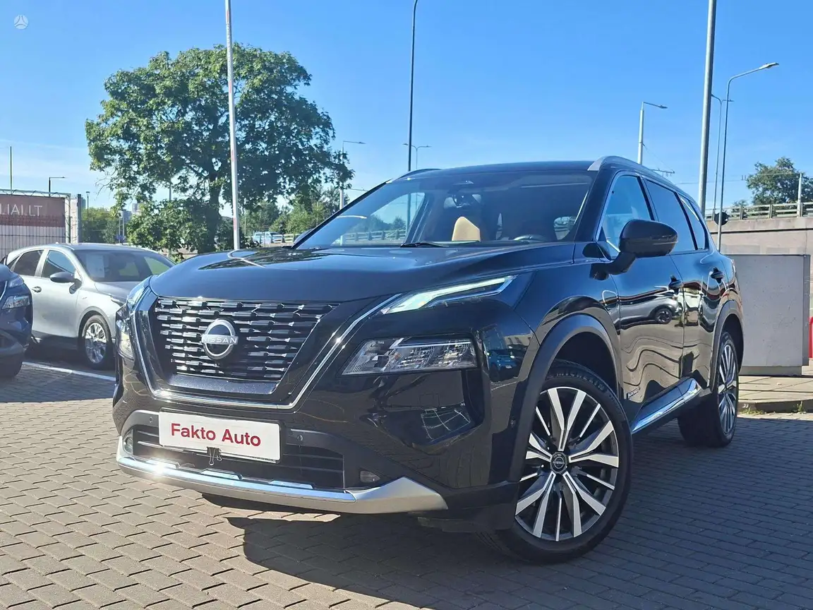 NISSAN X-TRAIL
