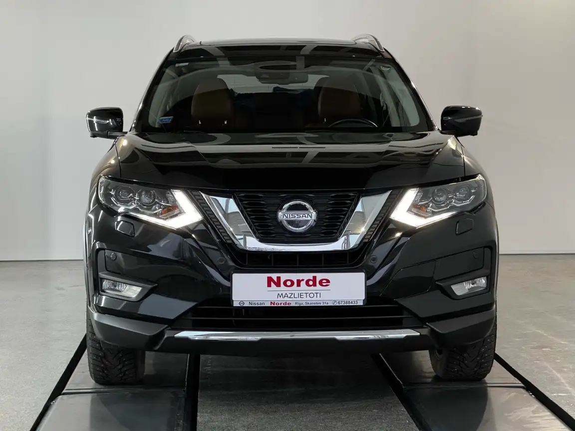 NISSAN X-TRAIL