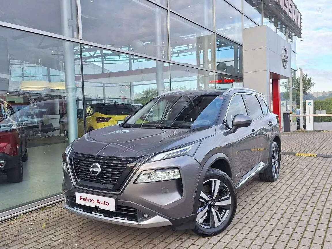 NISSAN X-TRAIL