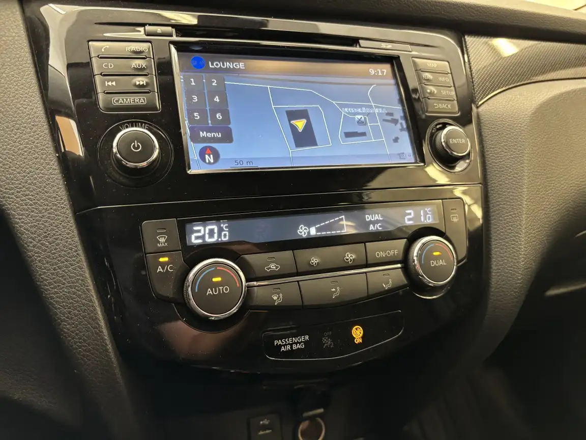 NISSAN X-TRAIL