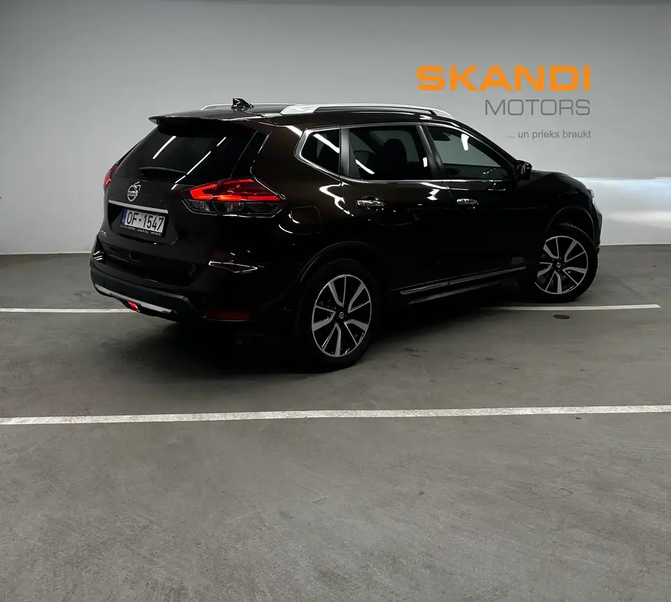 NISSAN X-TRAIL