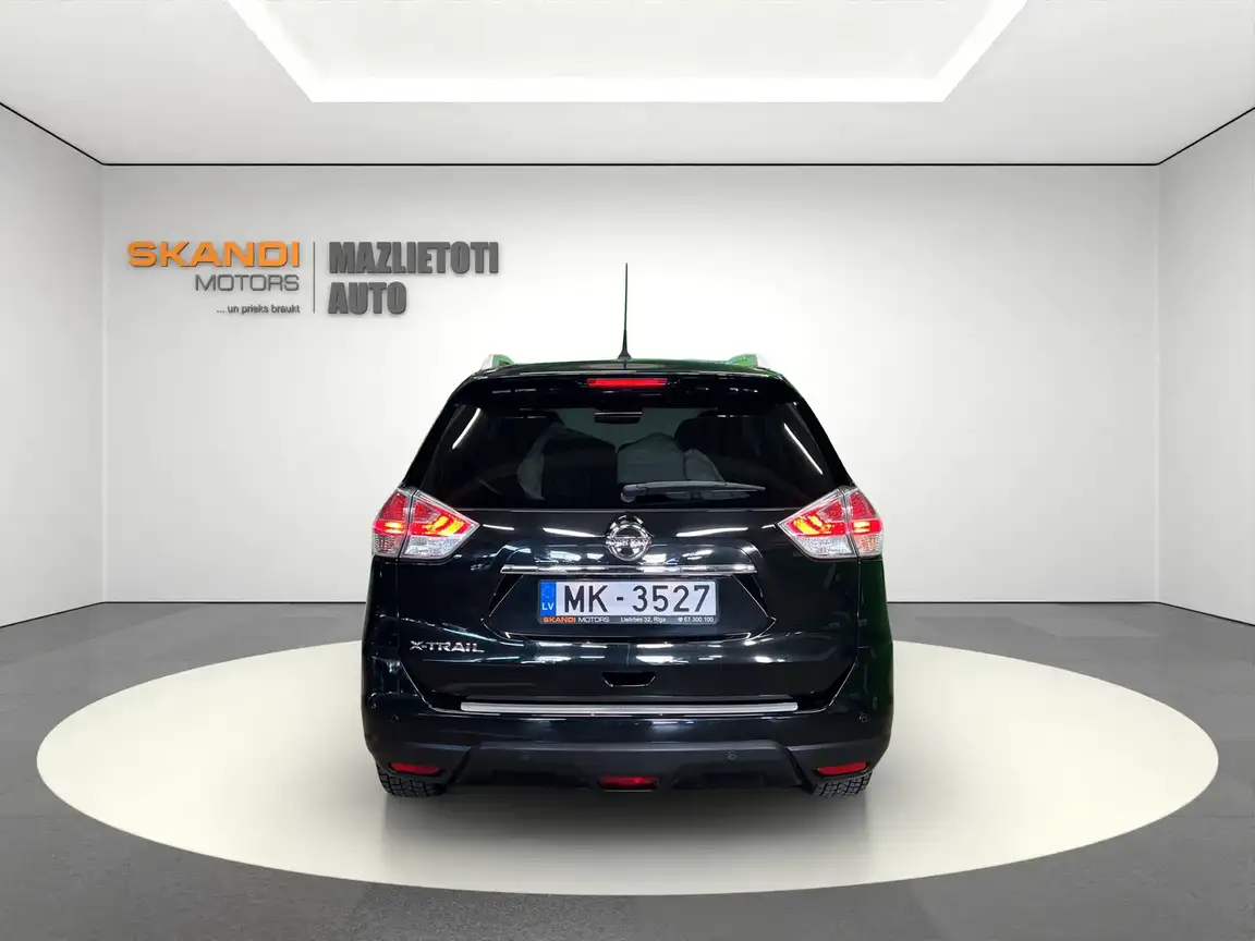 NISSAN X-TRAIL
