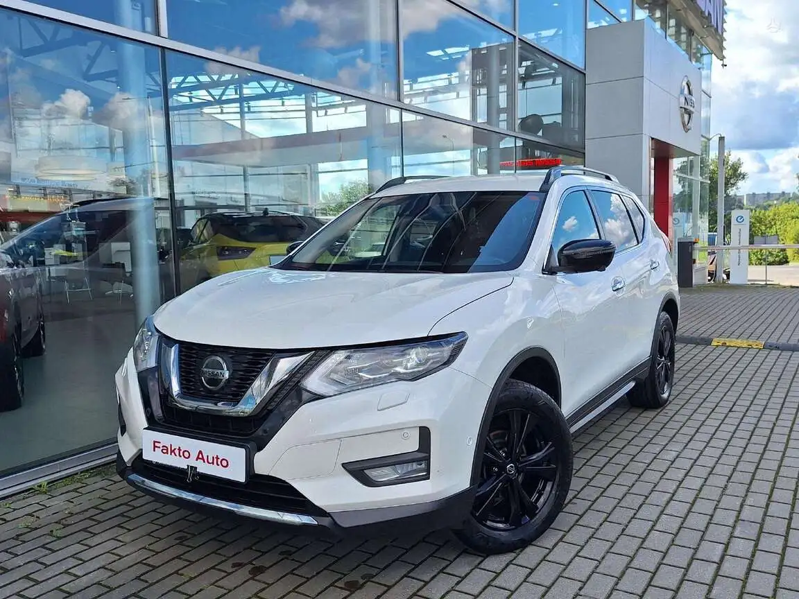 NISSAN X-TRAIL