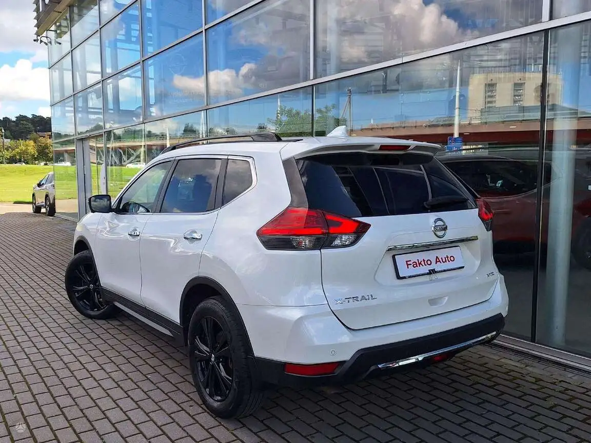 NISSAN X-TRAIL