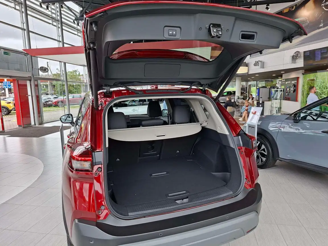 NISSAN X-TRAIL