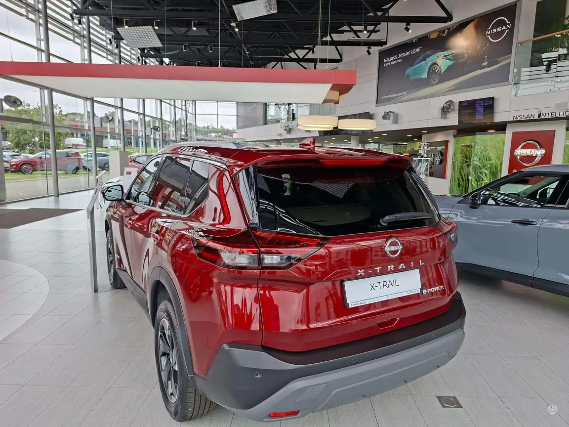 NISSAN X-TRAIL