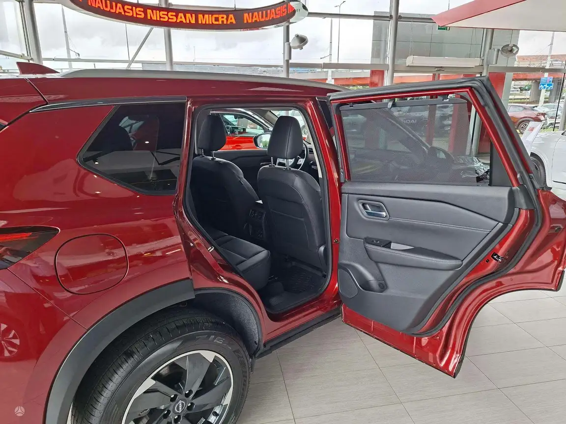 NISSAN X-TRAIL