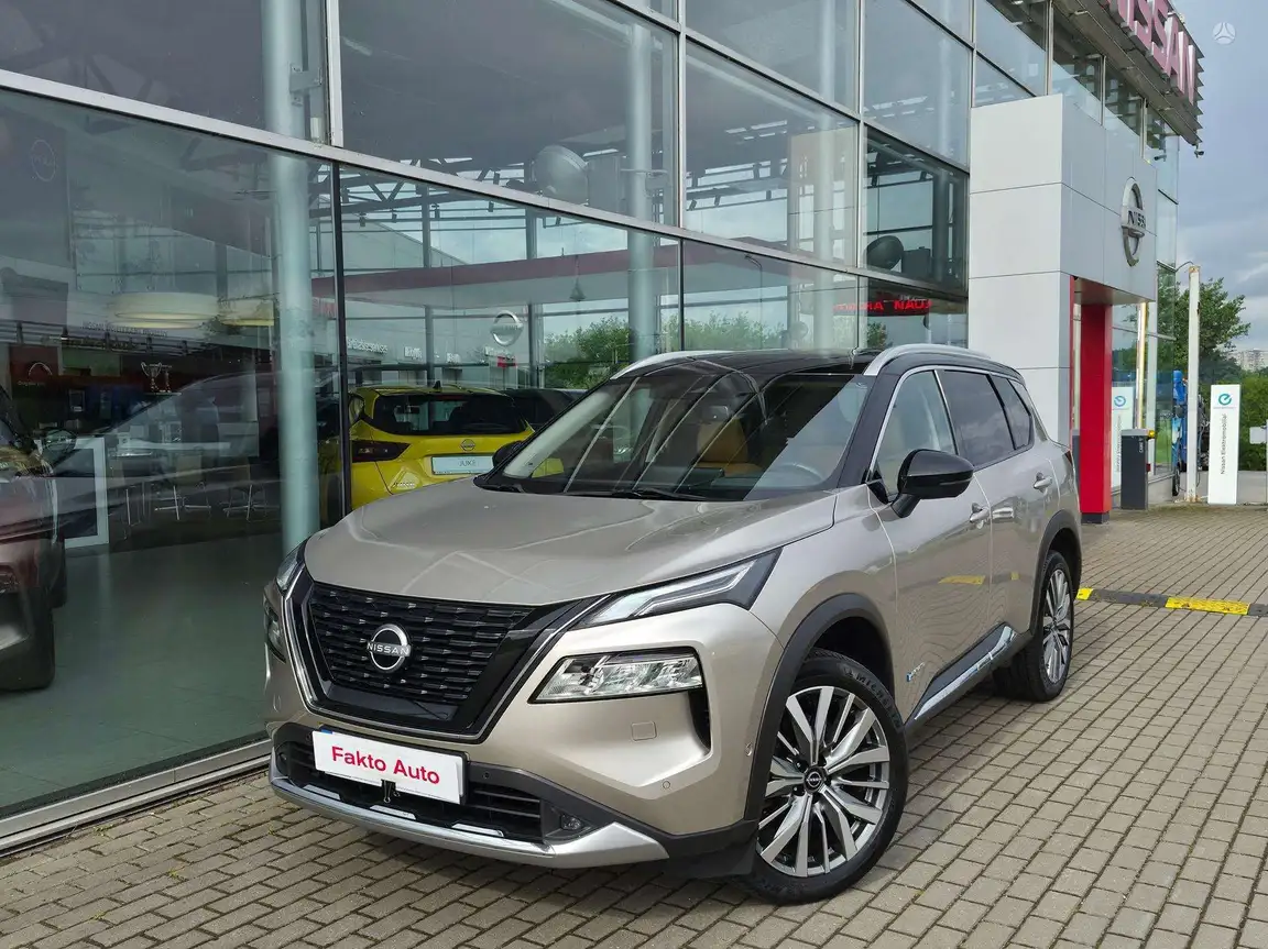 NISSAN X-TRAIL