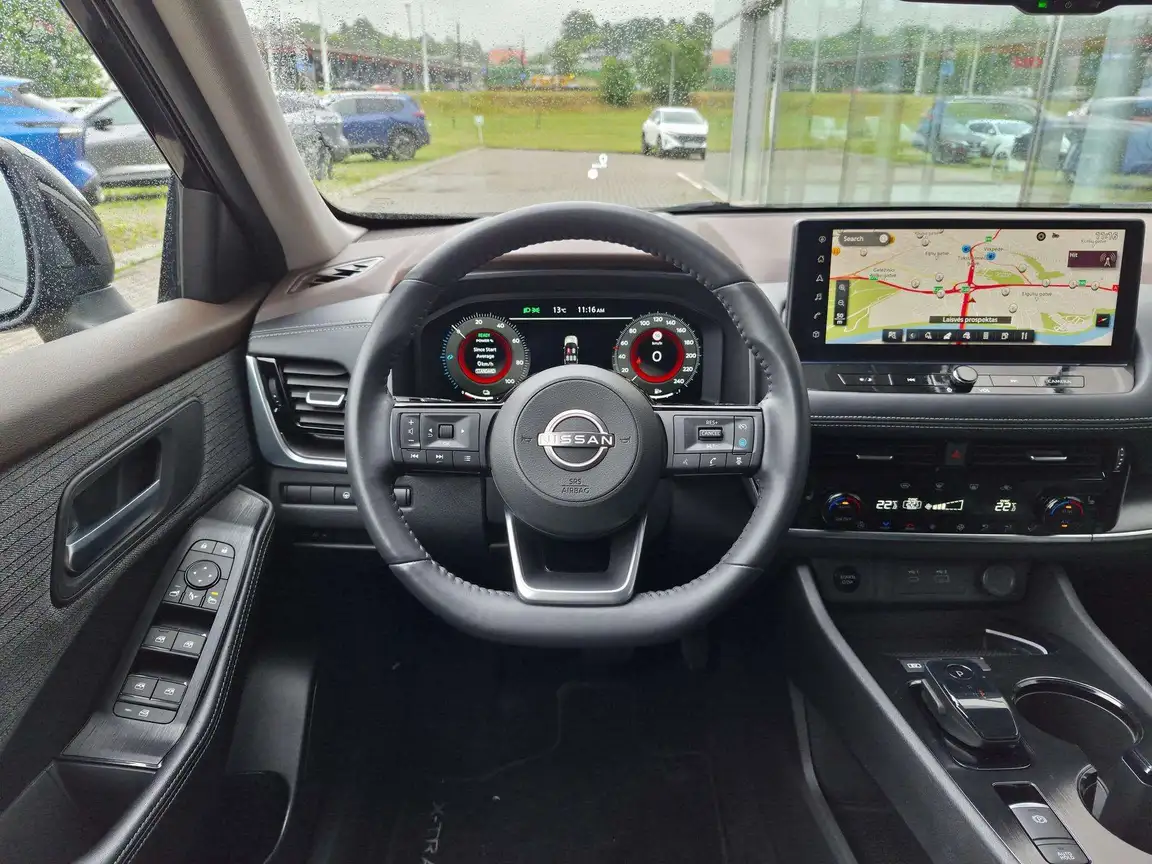 NISSAN X-TRAIL