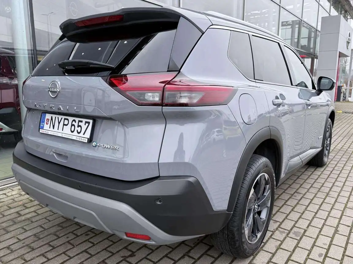 NISSAN X-TRAIL