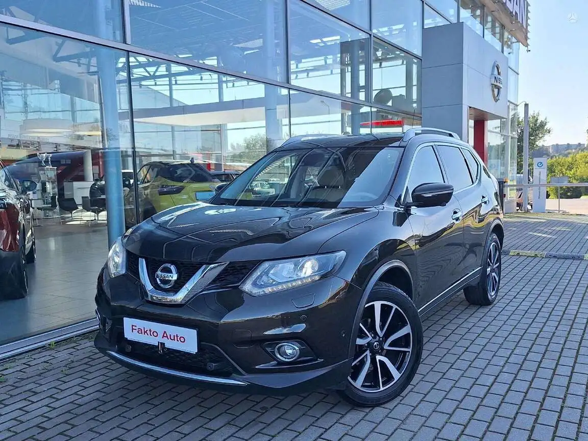 NISSAN X-TRAIL