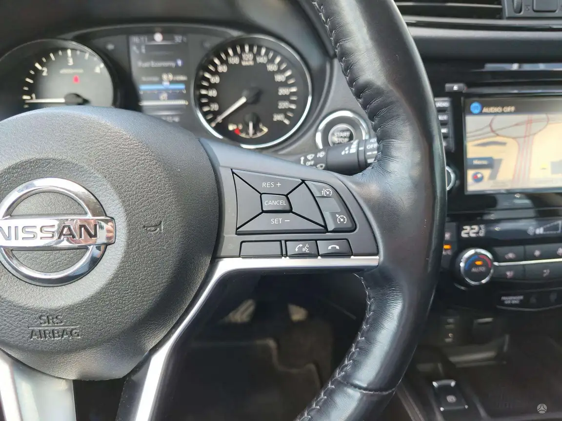 NISSAN X-TRAIL