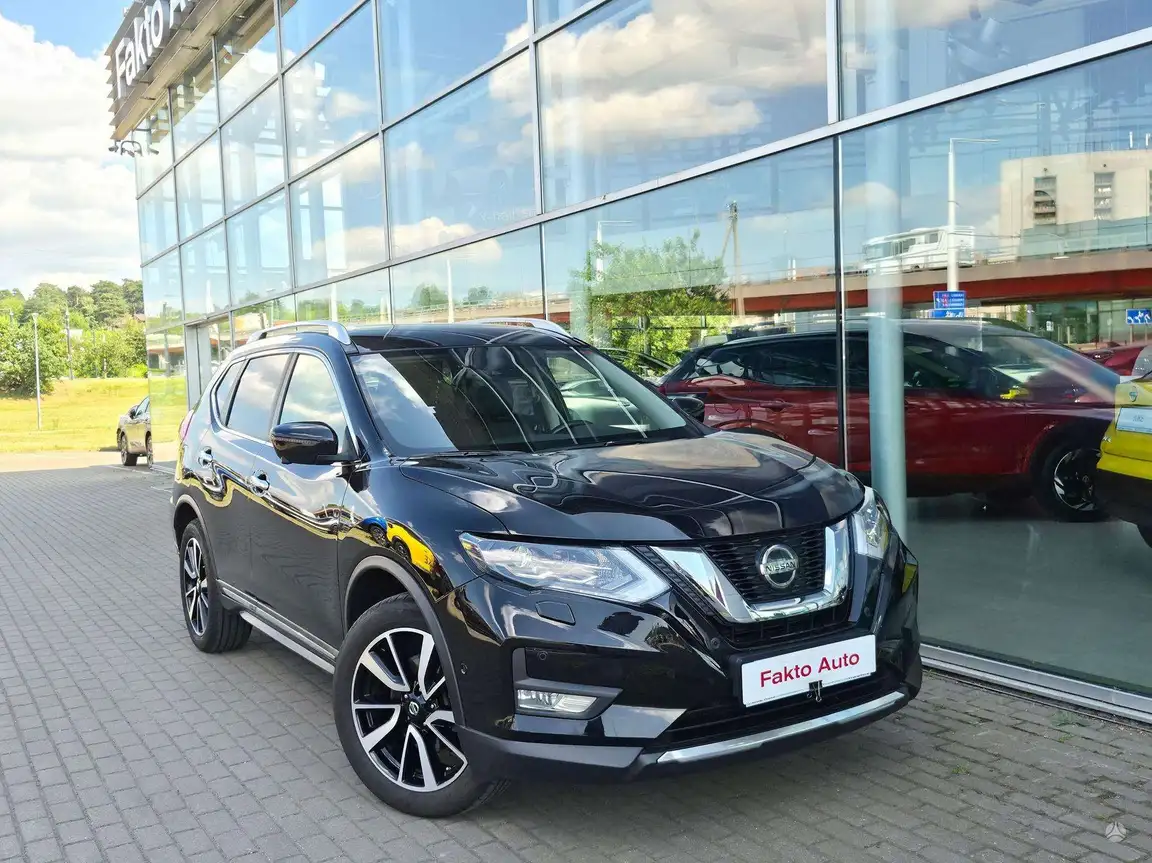 NISSAN X-TRAIL