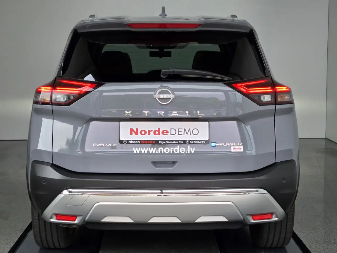NISSAN X-TRAIL