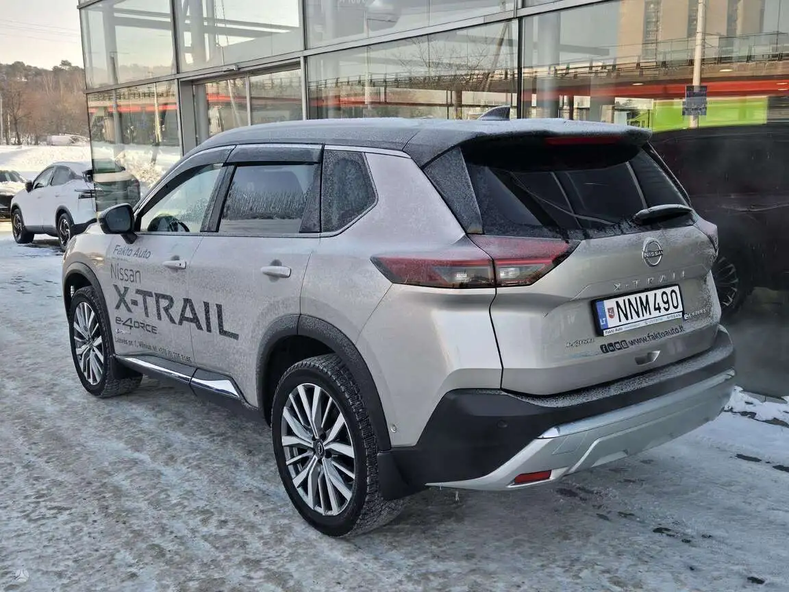NISSAN X-TRAIL