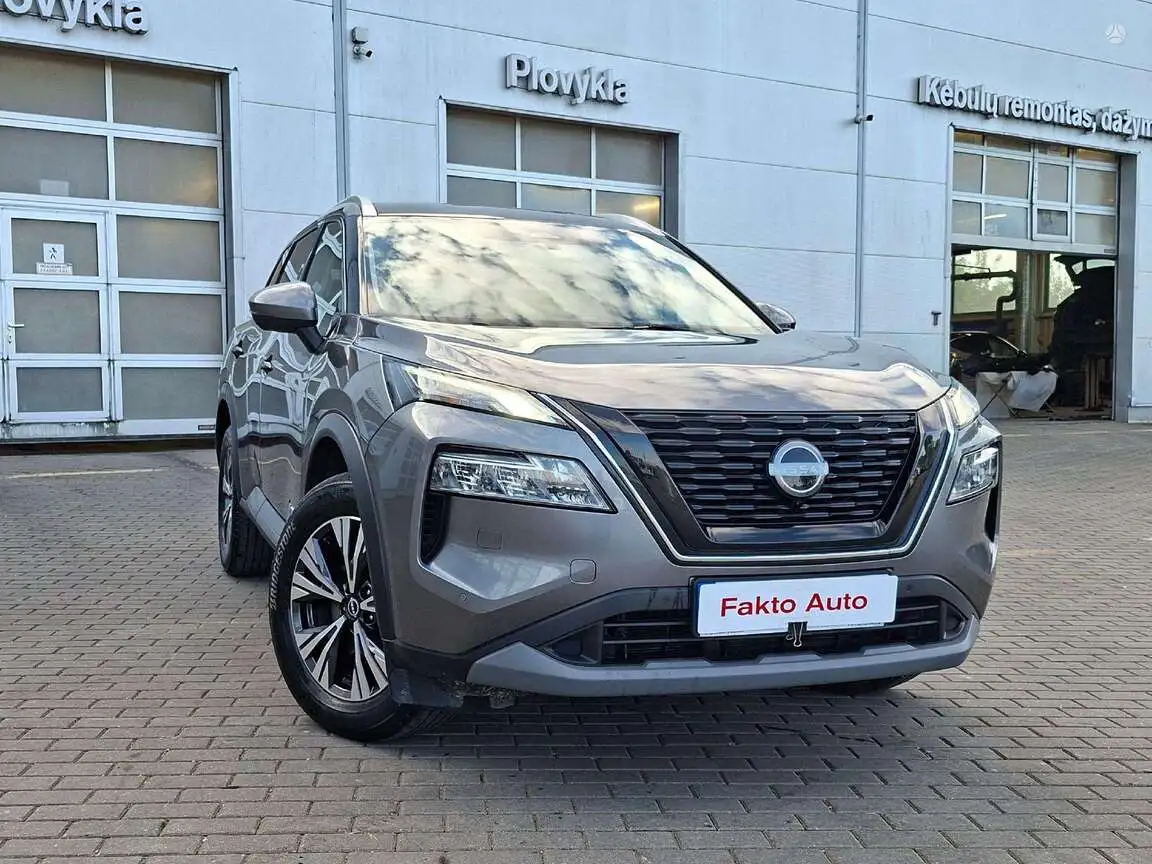 NISSAN X-TRAIL