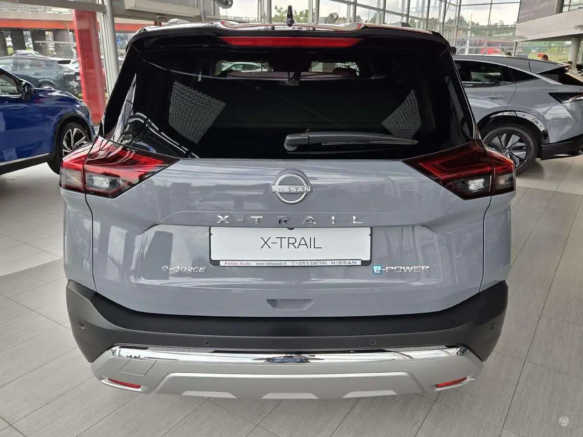 NISSAN X-TRAIL