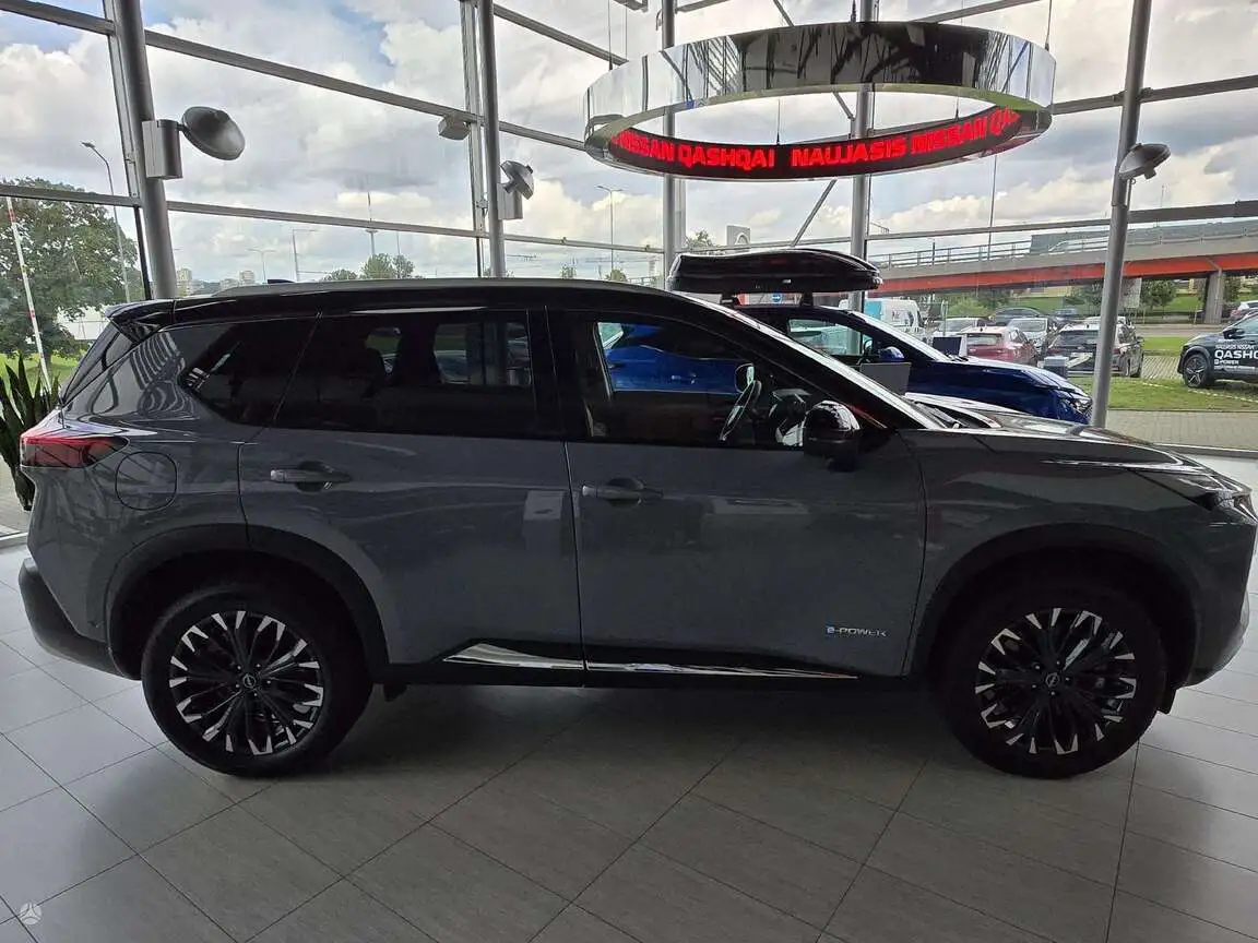 NISSAN X-TRAIL