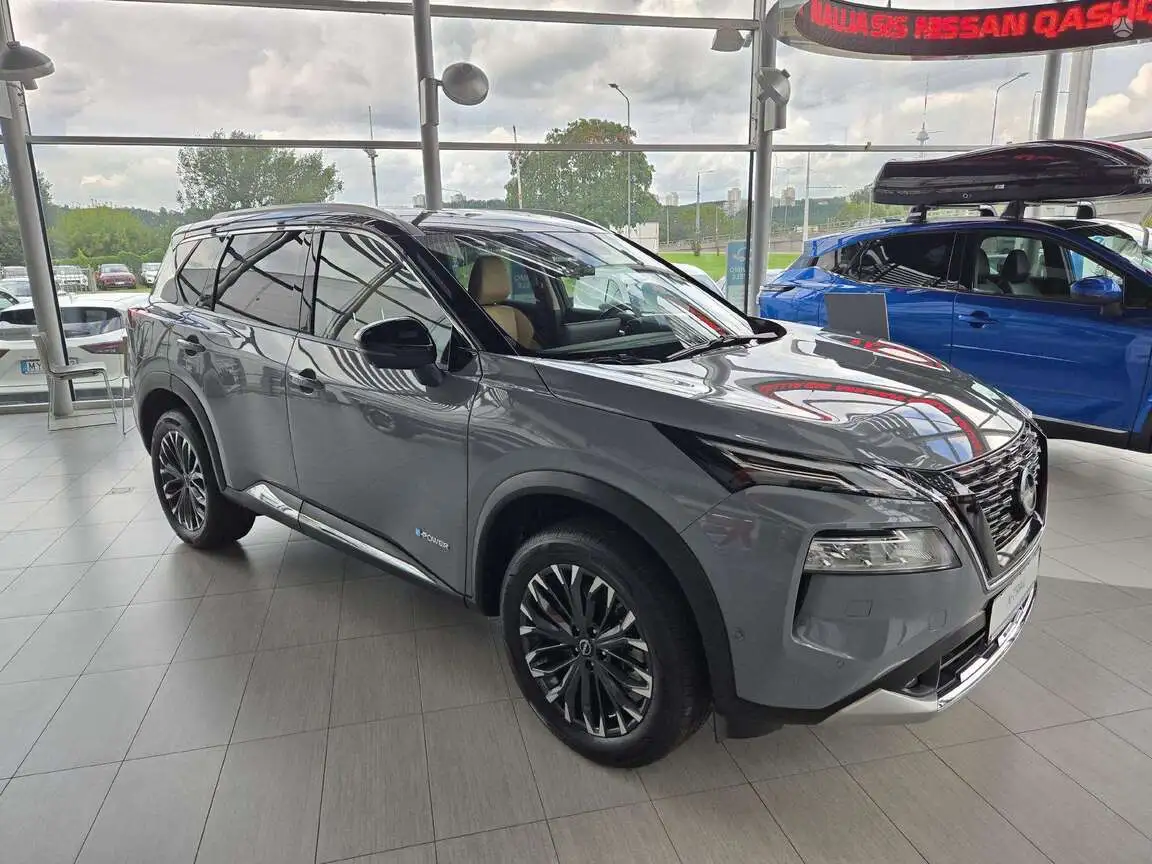 NISSAN X-TRAIL