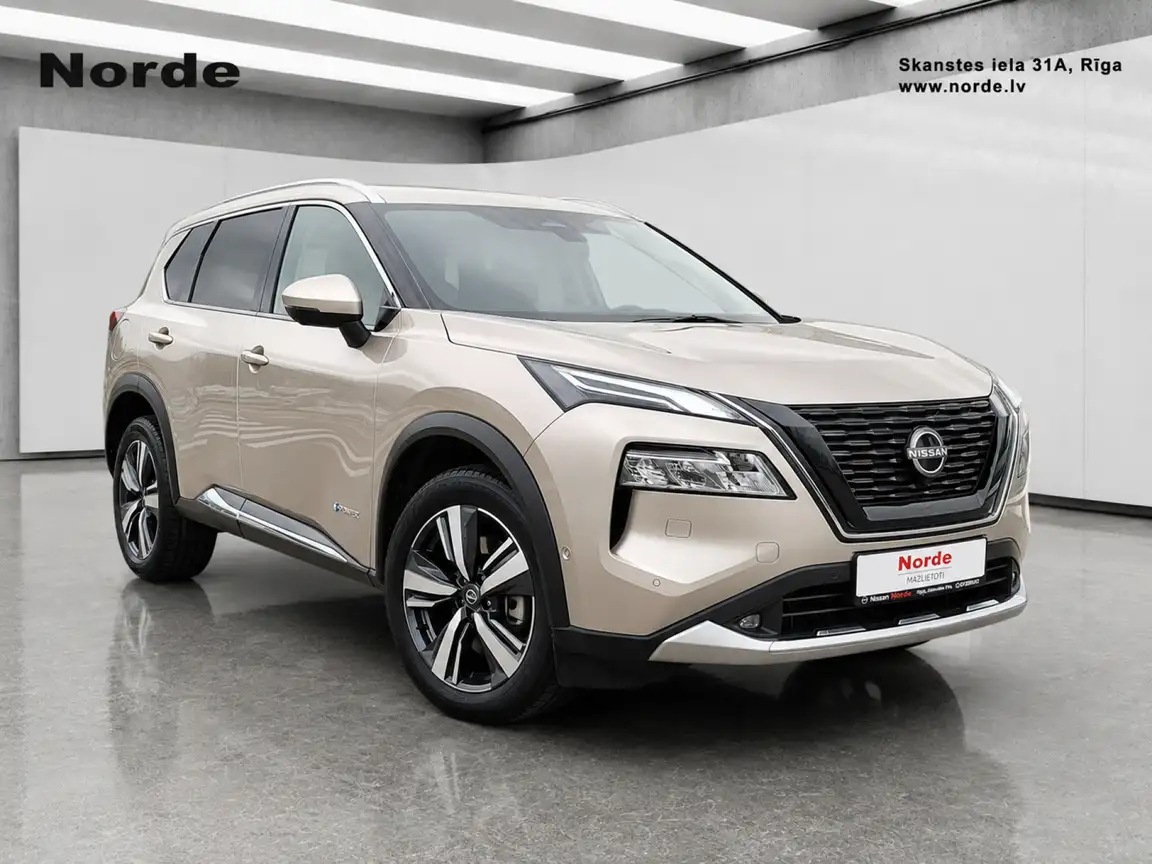 NISSAN X-TRAIL