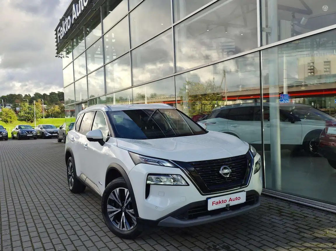 NISSAN X-TRAIL