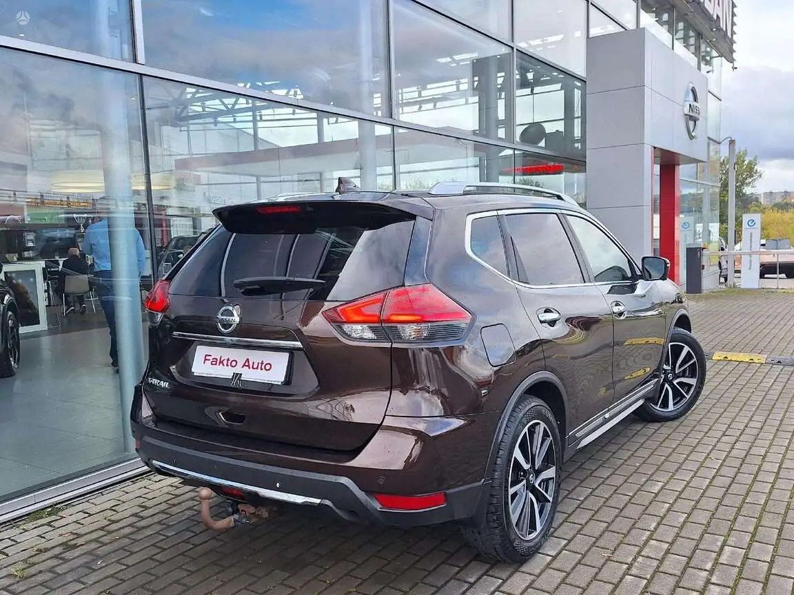 NISSAN X-TRAIL