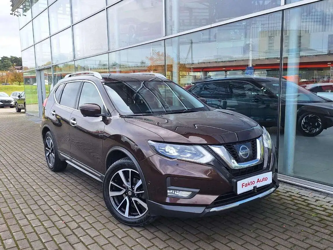 NISSAN X-TRAIL