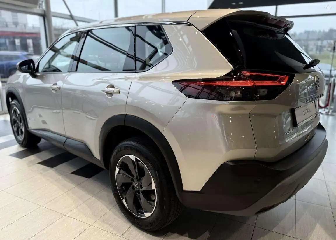 NISSAN X-TRAIL
